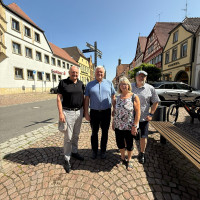 von Links: MdB Bernd Rützel, Bürgermeister Jürgen Hennemann, Ruth Metter und Eckart Roess vom SPD Ortsverein Ebern.
